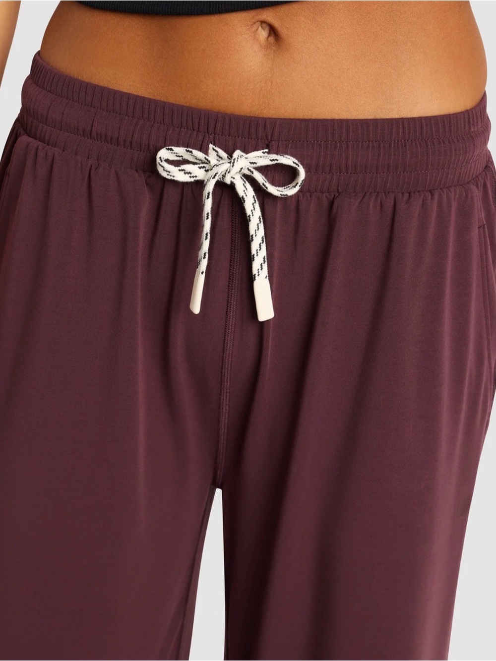 New Cozy Earth Studio Cropped Wide Leg Pant Medium MSRP $98 Raisin - Picture 3 of 6